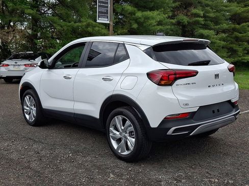 Used 2024 Buick Encore GX Preferred FWD image 4