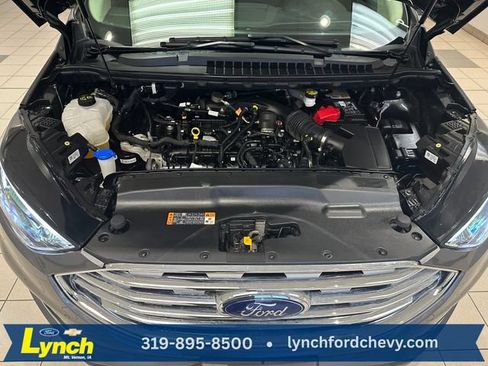 Used 2023 Ford Edge Titanium w/ Class II Trailer Tow Package AWD/4WD image 29