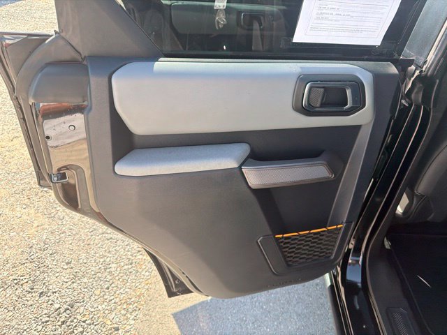 Used 2023 Ford Bronco Badlands w/ Sasquatch Package AWD/4WD image 10
