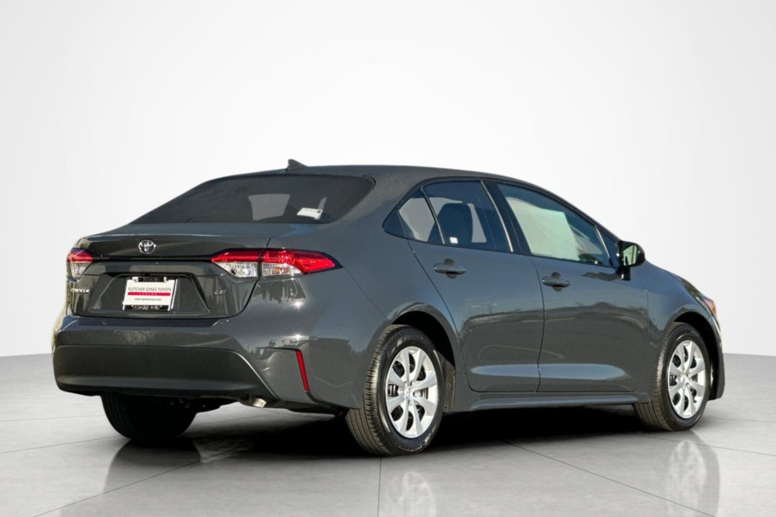 Certified 2024 Toyota Corolla LE FWD image 5