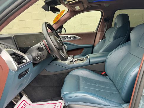 Used 2023 BMW XM AWD/4WD image 10