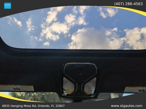 Used 2017 BMW 740i image 23