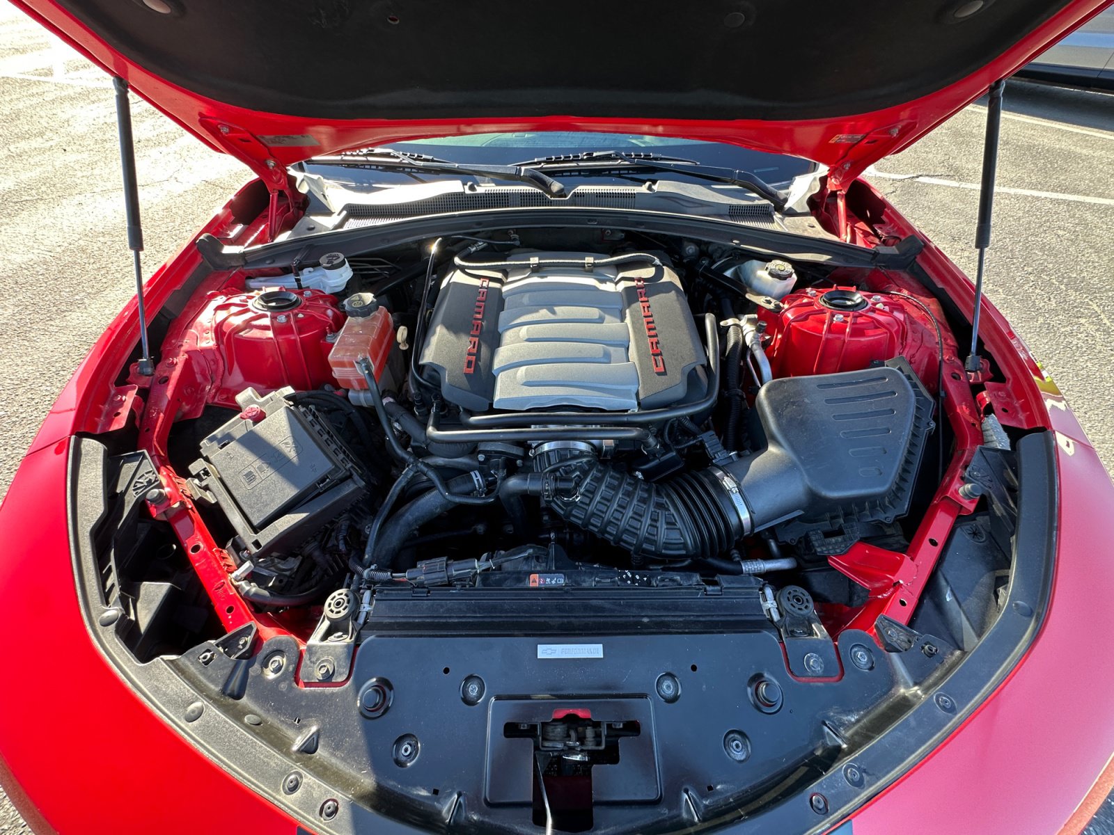 Used 2016 Chevrolet Camaro SS RWD image 18