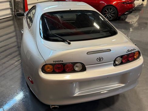 Used 1993 Toyota Supra Turbo RWD image 4