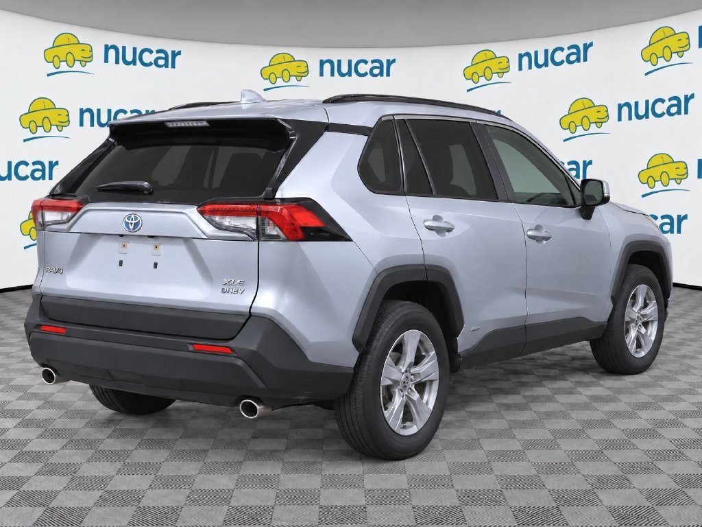 Certified 2025 Toyota RAV4 XLE AWD/4WD image 4