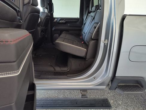 Used 2024 GMC Sierra 2500 AT4X AWD/4WD image 30