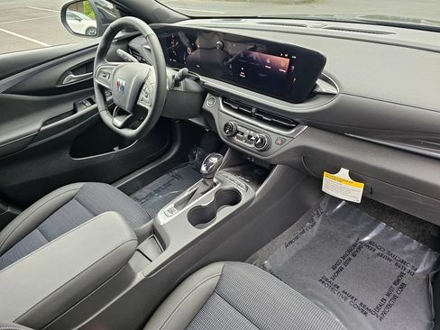 New 2026 Buick Envista Sport Touring w/ Convenience I Package FWD image 10