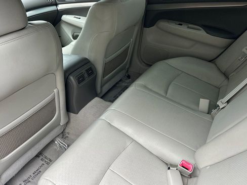 Used 2013 INFINITI G37 Journey w/ Premium Pkg image 13