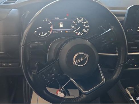 Used 2023 Nissan Pathfinder SL image 12