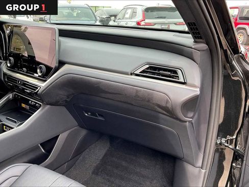 Used 2026 Lexus TX 500h AWD image 15