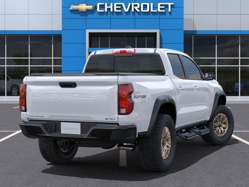 New 2025 Chevrolet Colorado ZR2 w/ Off-Road Front Bumper Package AWD/4WD image 4