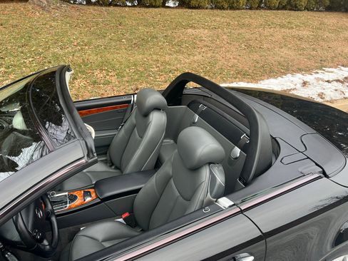 Used 2005 Mercedes-Benz SL 500 image 88