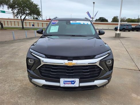 Used 2026 Chevrolet TrailBlazer LT w/ Convenience Package image 16