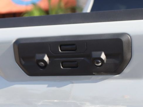 Used 2024 GMC Sierra 1500 AT4 w/ Technology Package AWD/4WD image 49