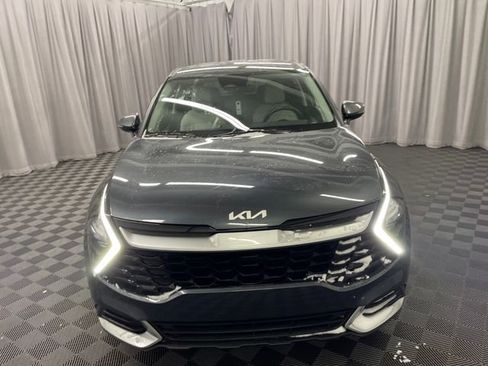 Certified 2023 Kia Sportage EX image 3