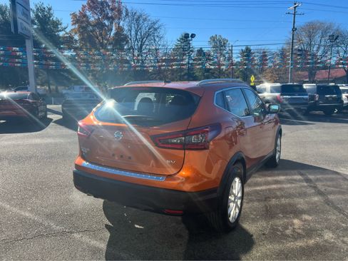 Used 2022 Nissan Rogue Sport SV image 8