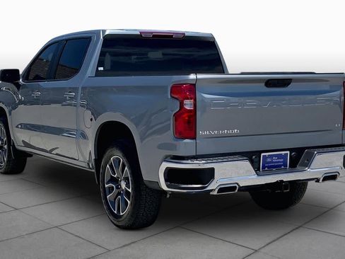 Used 2024 Chevrolet Silverado 1500 LT w/ Z71 Off-Road Package AWD/4WD image 12
