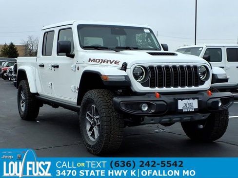 New 2026 Jeep Gladiator Mojave image 1