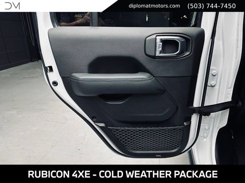Used 2023 Jeep Wrangler Unlimited Rubicon 4xe w/ Cold Weather Group AWD/4WD image 43