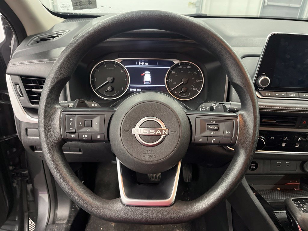 Used 2024 Nissan Rogue S AWD/4WD image 21
