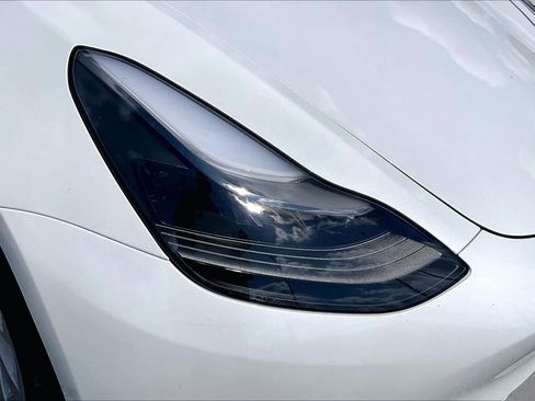 Used 2023 Tesla Model 3 Standard Range RWD image 27