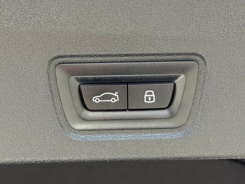 Certified 2023 BMW i4 eDrive40 w/ Premium Package RWD image 18