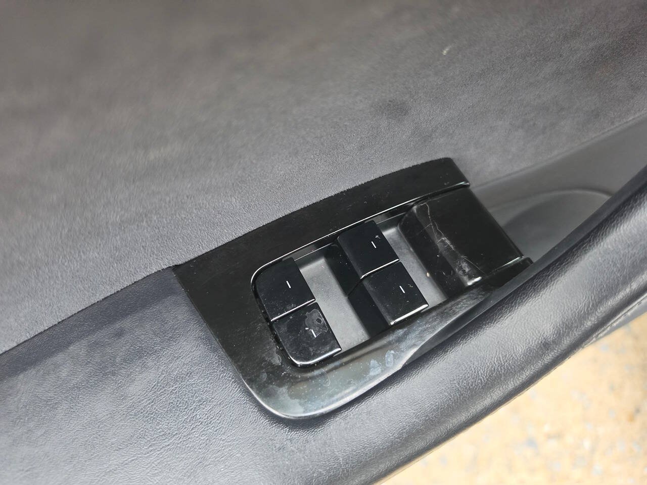 Used 2018 Tesla Model 3 Long Range RWD image 9