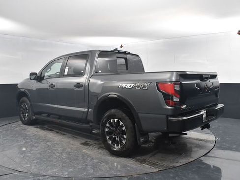 Used 2023 Nissan Titan PRO-4X w/ Pro-4x Convenience Package image 7