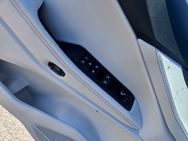 Used 2026 Jeep Cherokee Limited AWD/4WD image 11