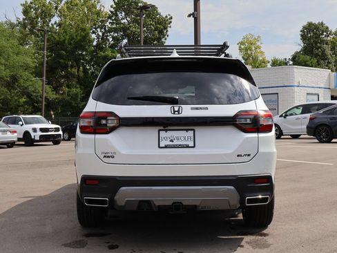 New 2026 Honda Pilot Elite image 6