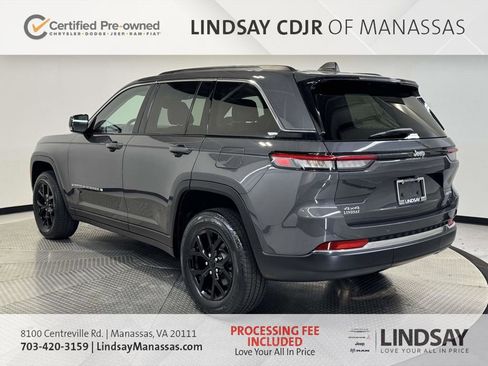 Used 2022 Jeep Grand Cherokee Limited AWD/4WD image 7