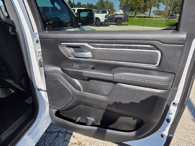 Used 2023 RAM 1500 Big Horn AWD/4WD image 11