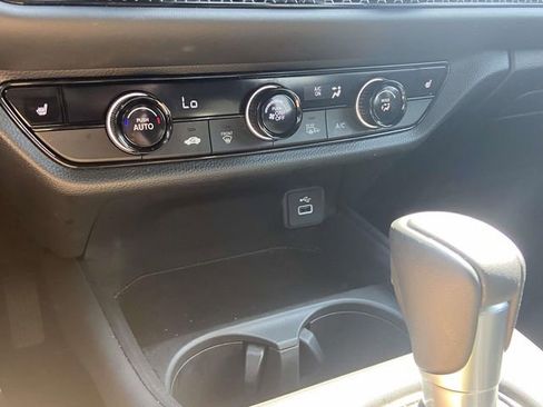 Used 2025 Honda HR-V Sport image 23