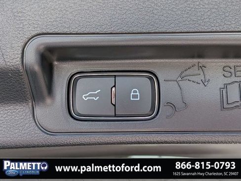 Used 2025 Ford Explorer Platinum w/ Ultimate Package AWD/4WD image 13