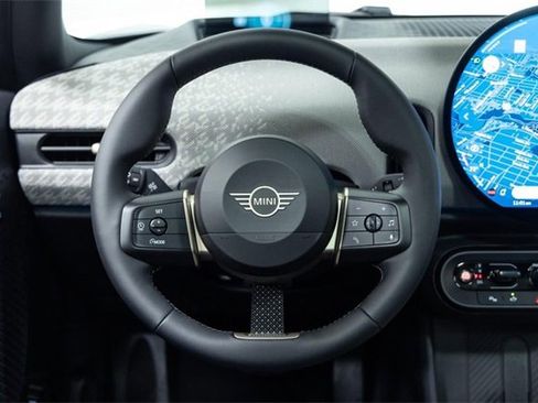 Used 2025 MINI Cooper S image 22