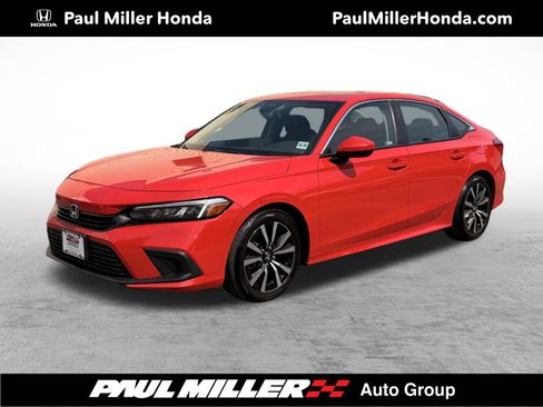Used 2024 Honda Civic EX image 1