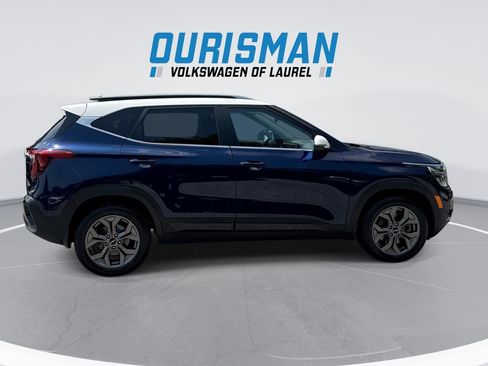 Used 2024 Kia Seltos S AWD/4WD image 9