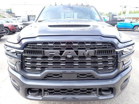 New 2026 RAM 2500 Limited image 10