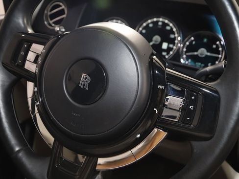 Used 2020 Rolls-Royce Cullinan image 60