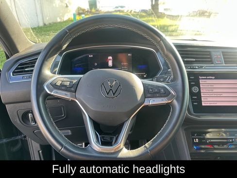 Used 2023 Volkswagen Tiguan SE R-Line FWD image 16