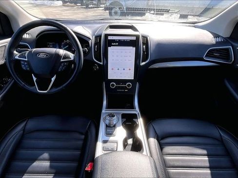Used 2023 Ford Edge SEL w/ Convenience Package image 16