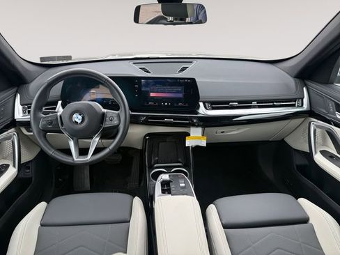 Certified 2026 BMW X1 xDrive28i w/ Convenience Package AWD/4WD image 10