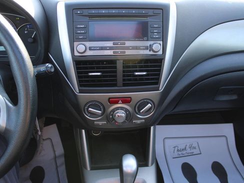 Used 2010 Subaru Forester 2.5X Premium image 15