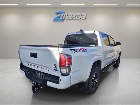 Used 2021 Toyota Tacoma TRD Sport w/ TRD Premium Sport Package image 5