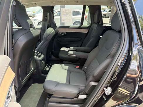 Used 2026 Volvo XC90 T8 Plus AWD/4WD image 21