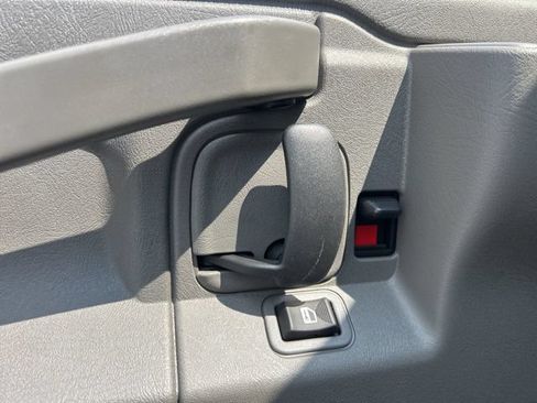 New 2025 Chevrolet Express 2500 RWD image 14