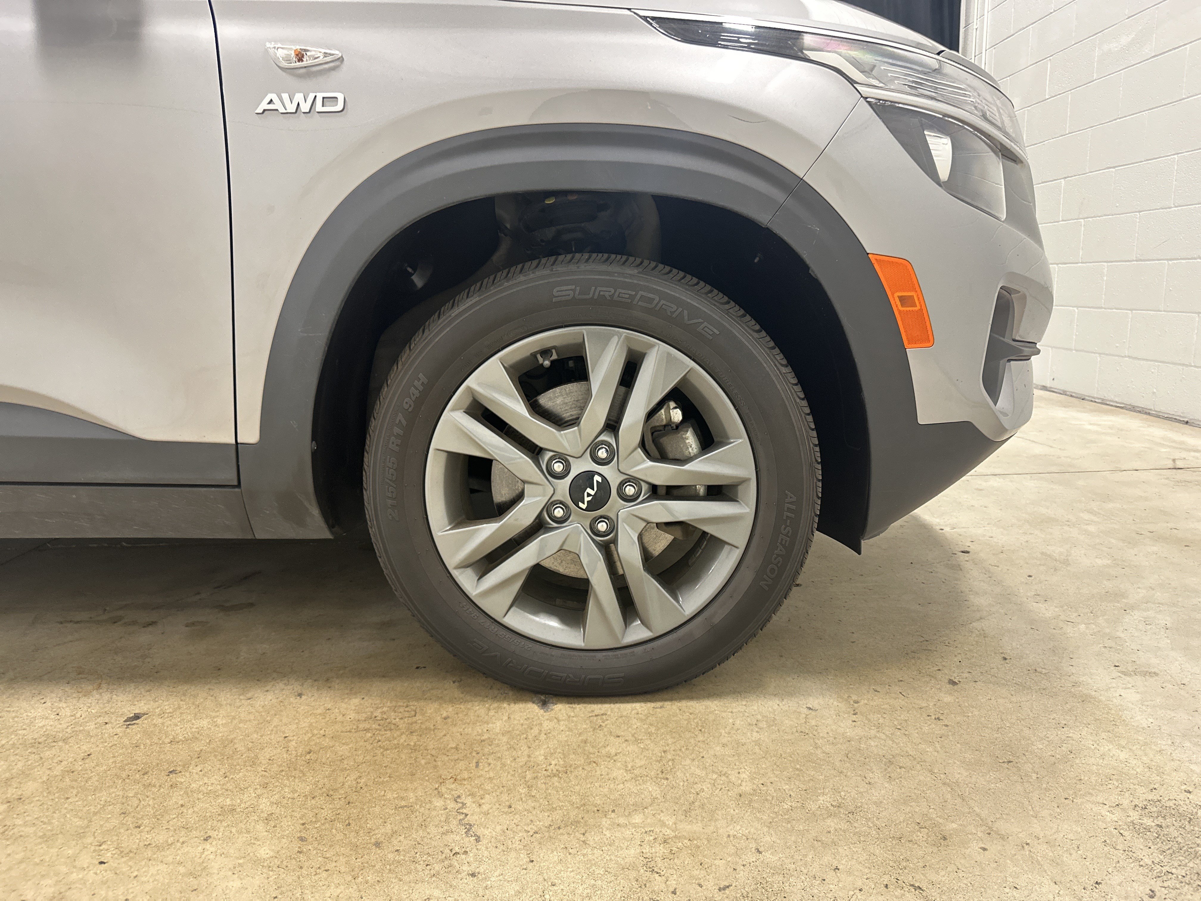 Used 2022 Kia Seltos LX AWD/4WD image 13