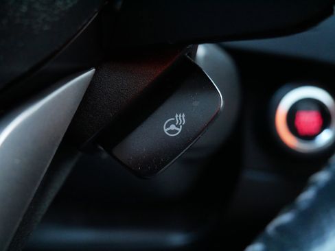 Used 2023 Subaru Ascent Limited w/ Technology Package image 29