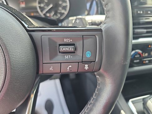 Used 2023 Nissan Pathfinder SL w/ SL Premium Package AWD/4WD image 21