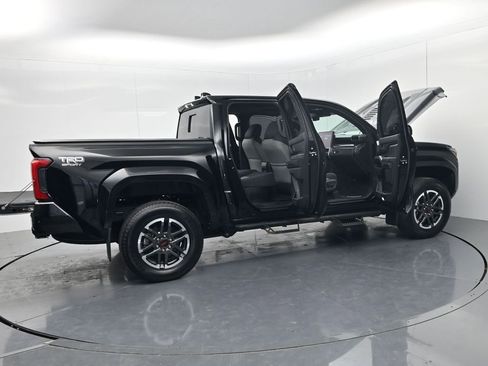 Used 2025 Toyota Tacoma TRD Sport w/ TRD Sport Upgrade Package AWD/4WD image 70